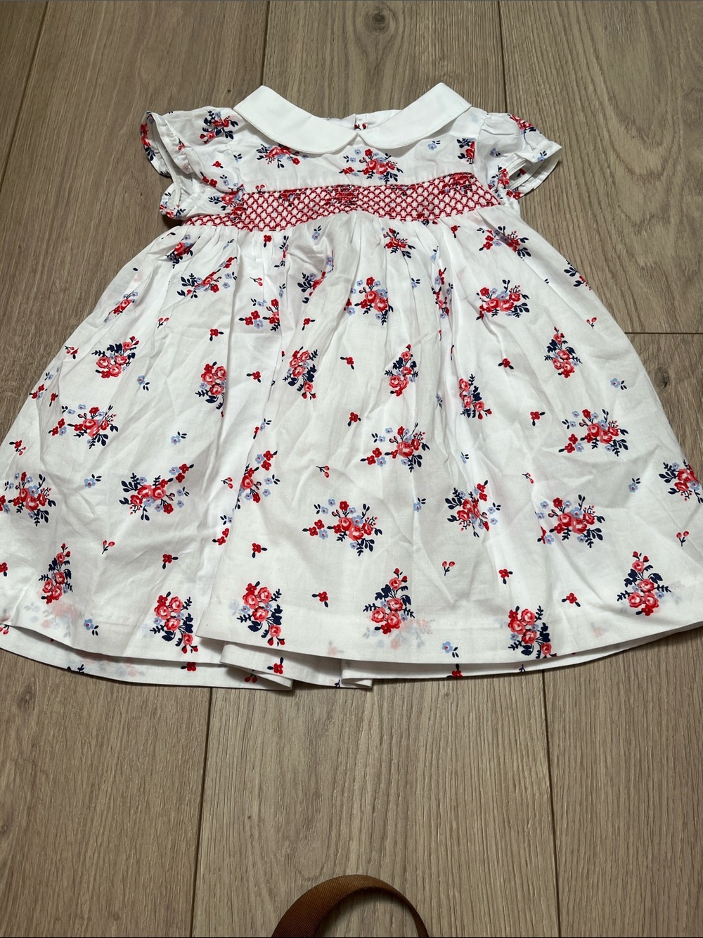 White+blue Floral Smocked Girls Dress with Red AccentsJanie and Jack 12-18M NWOT